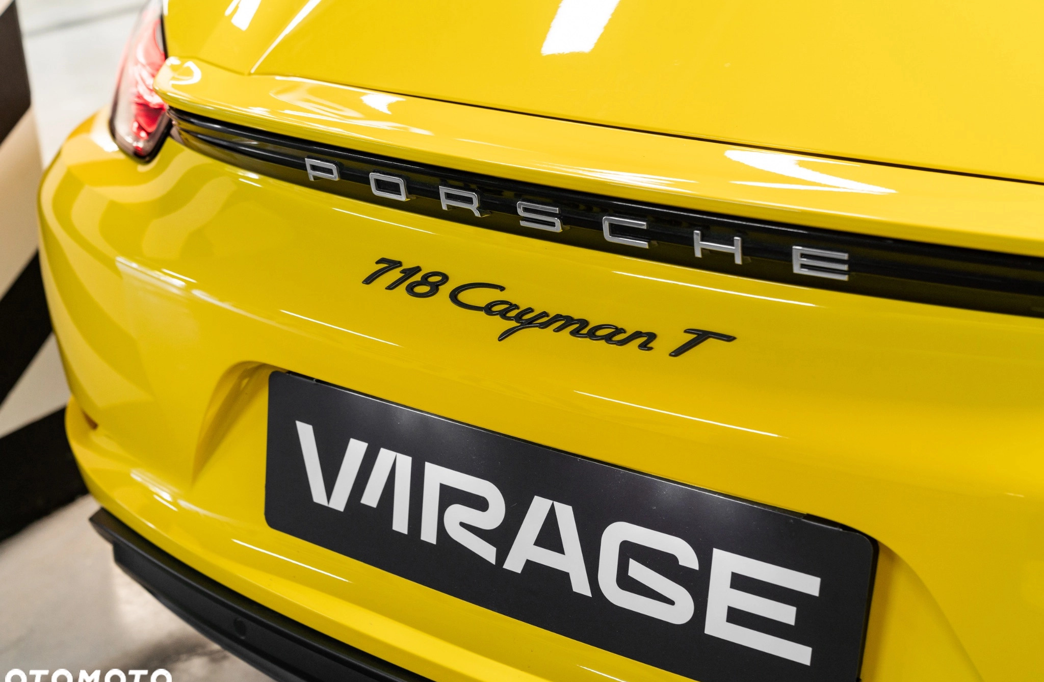 Porsche 718 Cayman cena 429900 przebieg: 13550, rok produkcji 2023 z Kraków małe 742